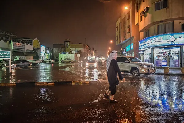 «الأرصاد»: سحب رعدية ممطرة.. ورياح مثيرة للغبار على الشرقية