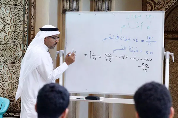 «المتميزون» يدرب 300 طالب وطالبة لدورات «قياس» بصفوى