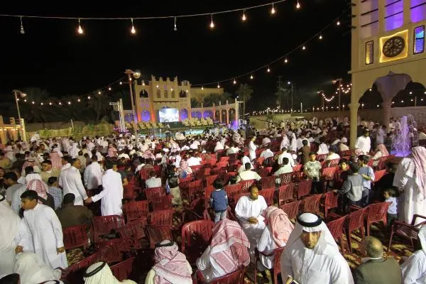 البطالية تزف 30 عريسا في الزواج التعاوني