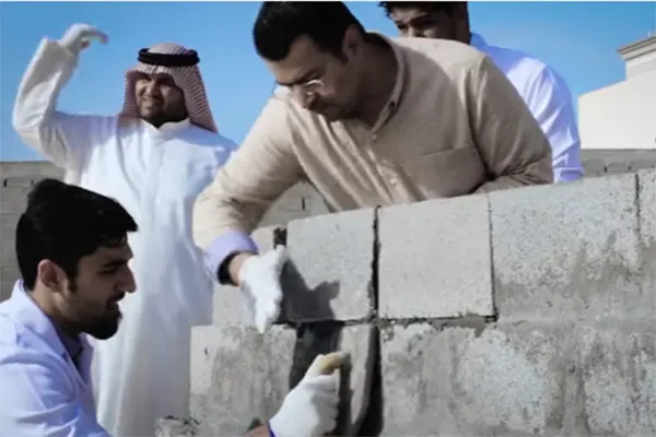 ”فلاش“ يدعو أبناء صفوى للمشاركة في استكمال ”برج التكافل الاجتماعي“
