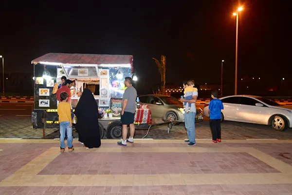 لا تدخين.. لا مكبرات صوت.. ولا بيع بعد منتصف الليل: اشتراطات جديدة للعربات المتنقلة