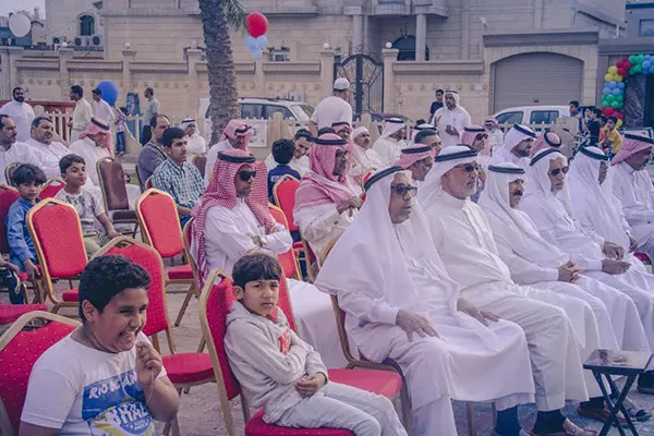 أهالي العليوات يحتفلون بـ ”بر الوالدين“ بمشاركة واسعة