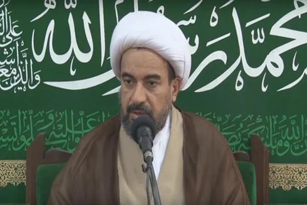 الشيخ آل محسن ينصح المقبلة على الزواج بتوكيل أبيها في طلاقها