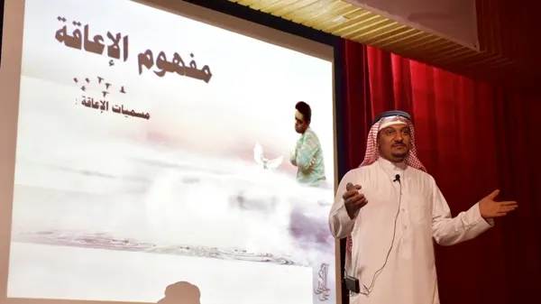 التشكيلي الجشي يؤكد على مقدرة ذوي الإعاقة الفكرية على الإنتاج الفني