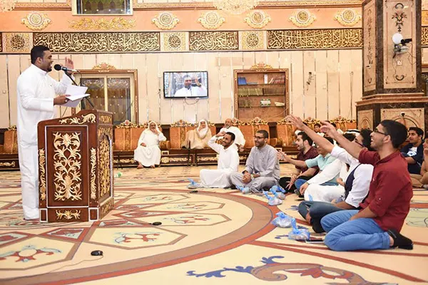 القطيف.. احتفالات واسعة بذكرى المبعث النبوي الشريف ”شاهد الصور“