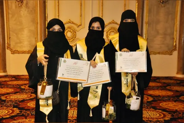 الثلاثاء.. كافل اليتيم لخيرية القطيف تحتفي ب90 متفوقة
