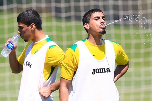 الخليج يرفض انتقال لاجامي أخوان للشباب والاتفاق