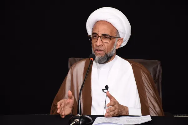 الشيخ الصفار يدعو إلى الاستفادة من خبرات ذوي الرأي في العمل الاجتماعي