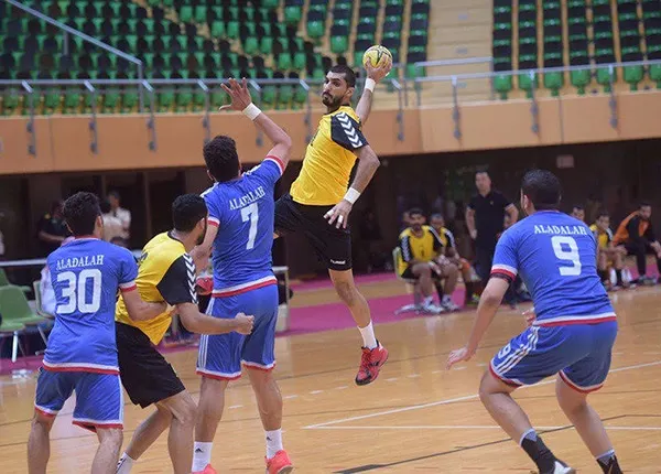 إيقافات بالجملة في دوري كرة اليد السعودية
