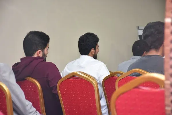 «أسس وفنيات إيصال الأخبار السيئة».. دورة للجنسين في الدمام