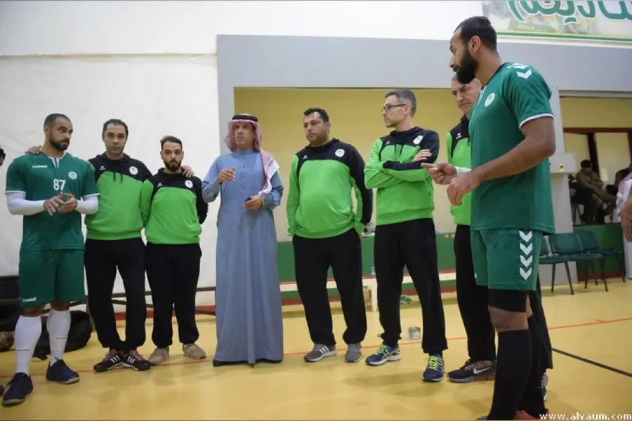 «قبضة الأخضر» تبدأ أولى خطواتها أمام الصين