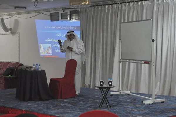 الدكتور الطاهر: حسن العلاقة التربوية بين الوالدين تساهم في تنمية سلوك الأبناء