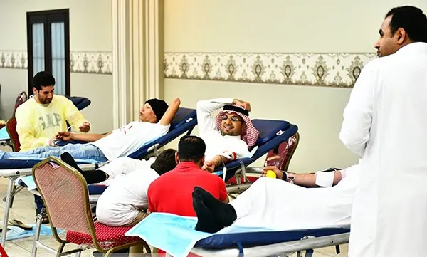 أم الحمام.. 112 شاب يتبرعون بدمائهم لدعم لمختبر الاقليمي «شاهد الصور»