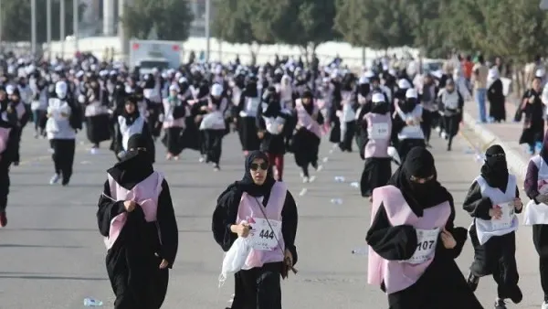 بالفيديو.. ”الحسا تركض“ أول ماراثون نسائي في السعودية