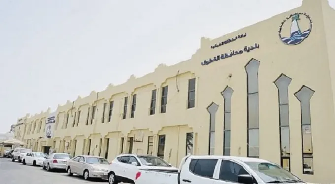 بلدية القطيف: إيرادات المواقع الإعلانية بالمحافظة مليونين ونصف ريال