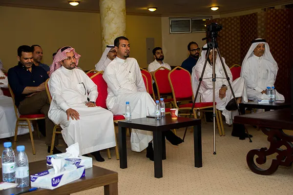 منتدى الخط الحضاري يقيم محاضرة «تطوير الذات» مع الدكتور العزام