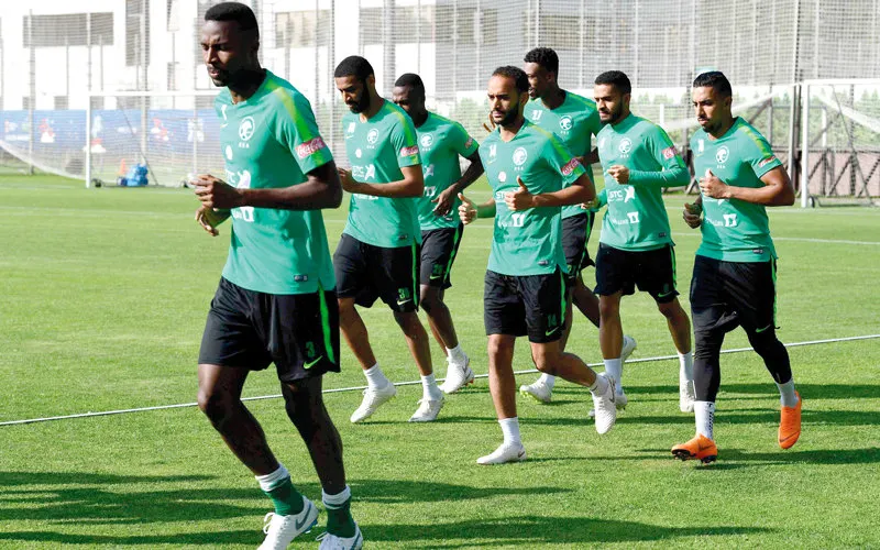 السعودية تسعى لمواصلة نغمة الانتصارات أمام قطر بكأس أمم آسيا