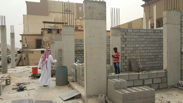 حظر العمل تحت أشعة الشمس اعتبارًا من الخميس المقبل