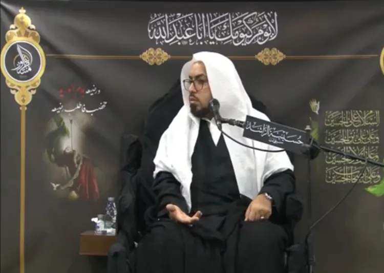 رجل دين يحث على معالجة المشاكل الأخلاقية بطرق لاتُنفر أصحابها من الدين