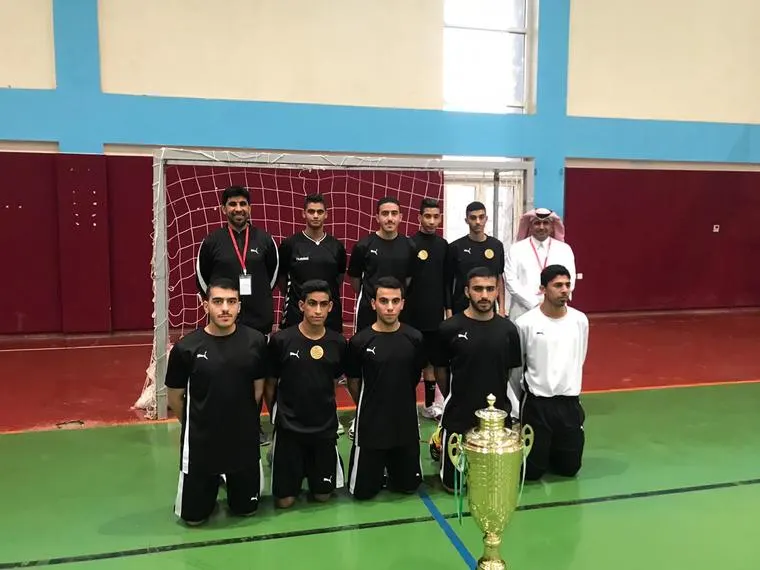 لاعبو القطيف يمنحون الشرقية كأس تبوك ويضربون موعدا في مكة المكرمة