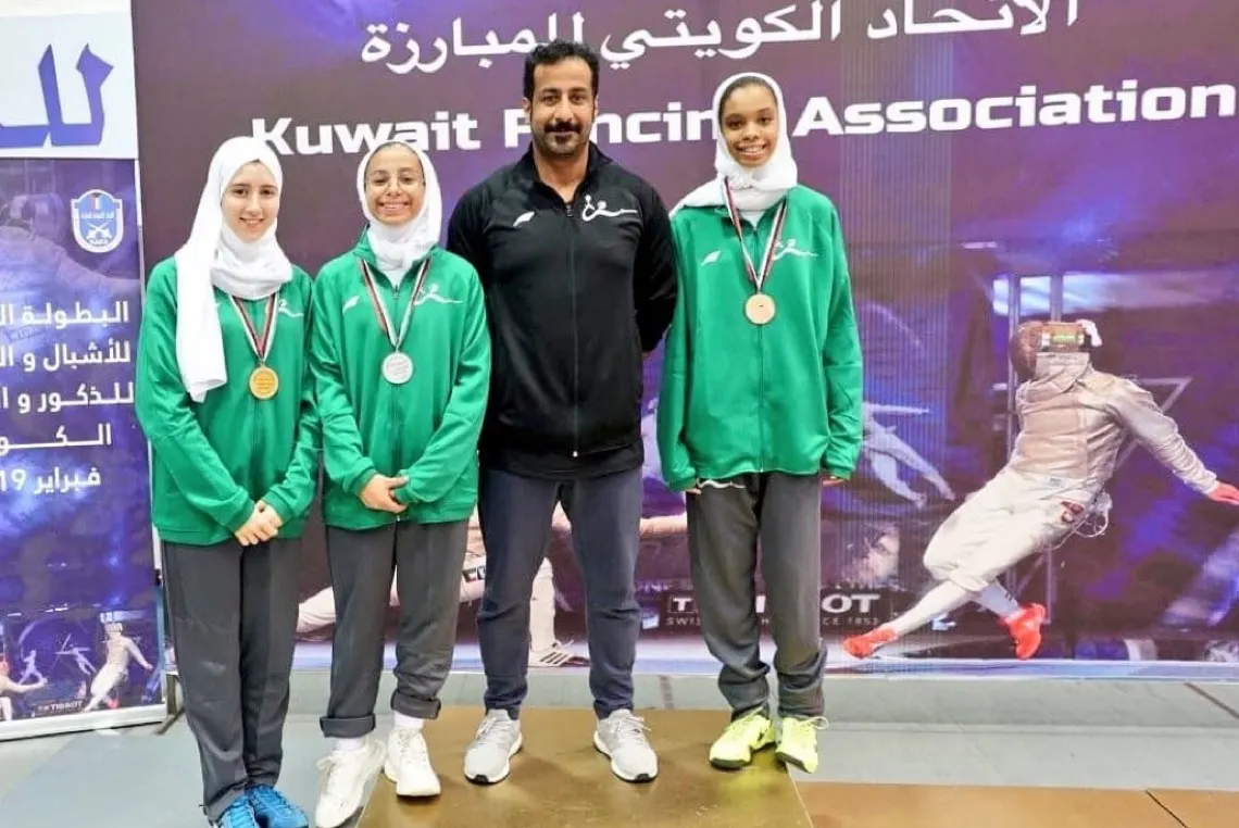 بقيادة المدرب الناصري.. فتيات المبارزة يحصدن ميداليات البطولة العربية بالكويت