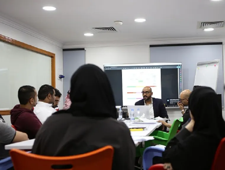 القطان يحارب العنف بـ «إبرة في خيط» مطلع العام القادم