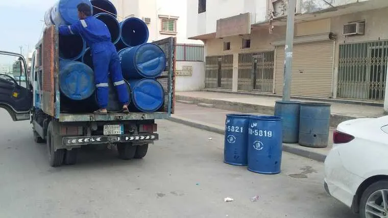 بلدية سيهات تنفذ حملة لإزالة الأنقاض ومعالجة التشوه البصري