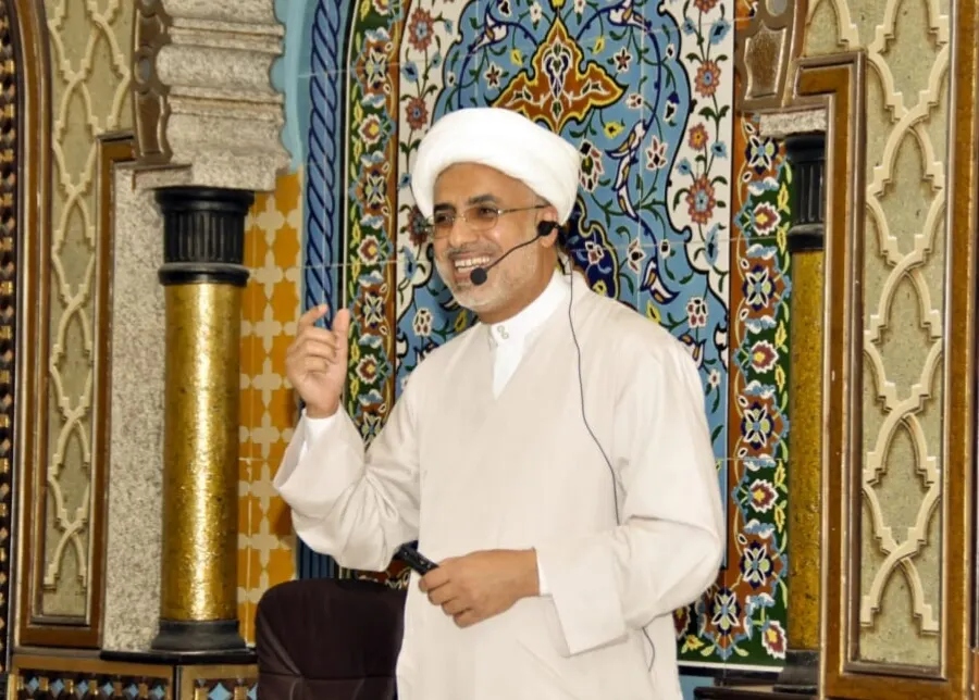 الشيخ آل إبراهيم: الحب الصامت لا يبني زواجاً ناجحاً.. والتعبير عنه ضرورة حتمية
