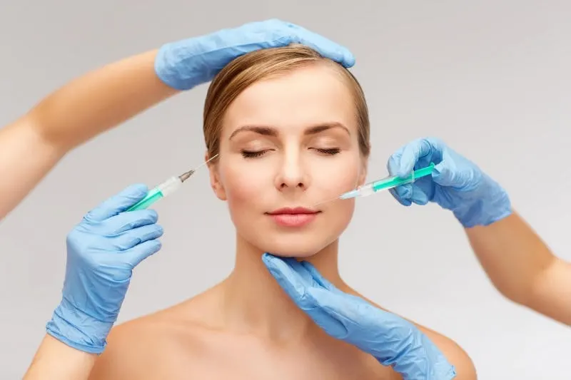 وظائف شاغرة في مجمع محترفي التجميل بالقطيف