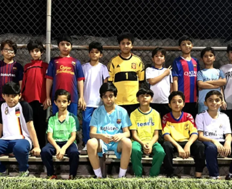 فريق مبادرون يقيم برنامجه الرياضي الترفيهي «أوجام تيلي ماتش 6»