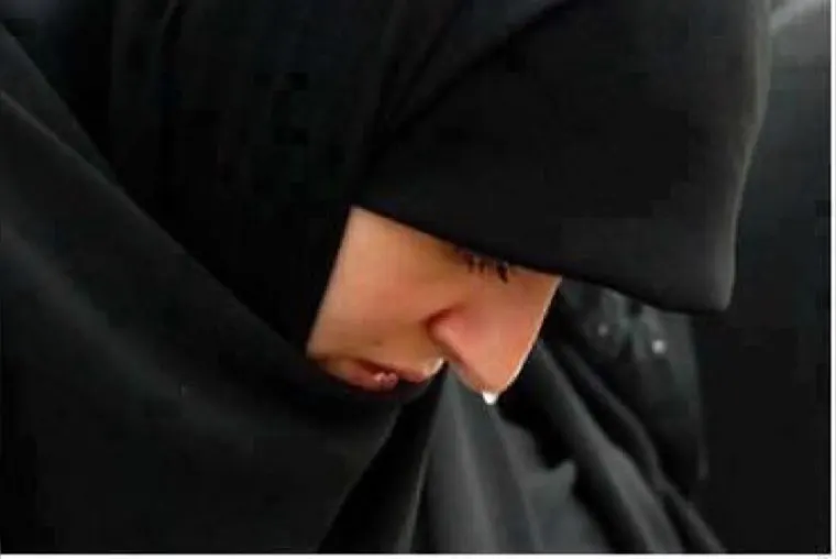 ”بسبب اسم ابنتها“ سيدة تهدد بالانتحار.. ”العنف الأسري“ يتفاعل