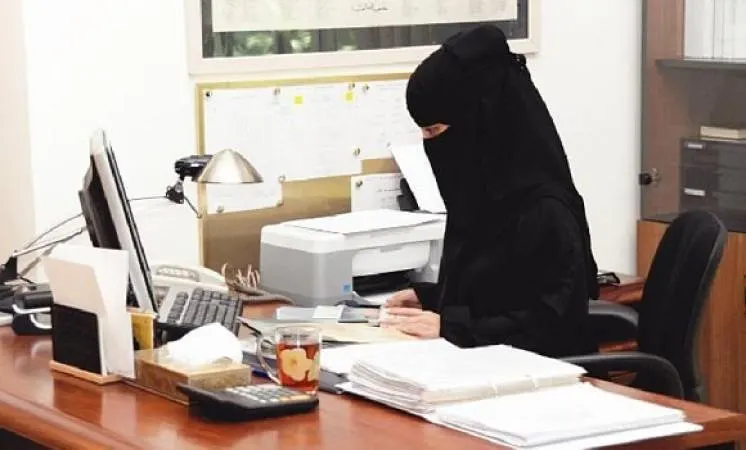 مطلوب ”مسوقة إلكترونية“ للعمل لدى شركة رائدة في مجال المقاولات بالقطيف