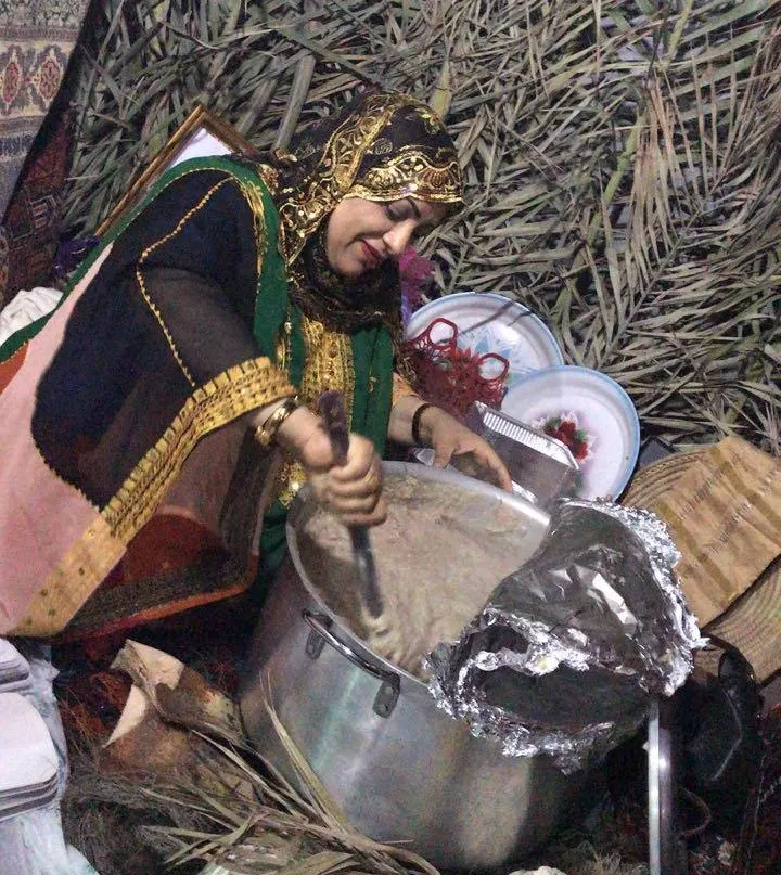 ”هريس أول“.. طبقٌ شعبي مفعم ب ”حنان“ العائلة