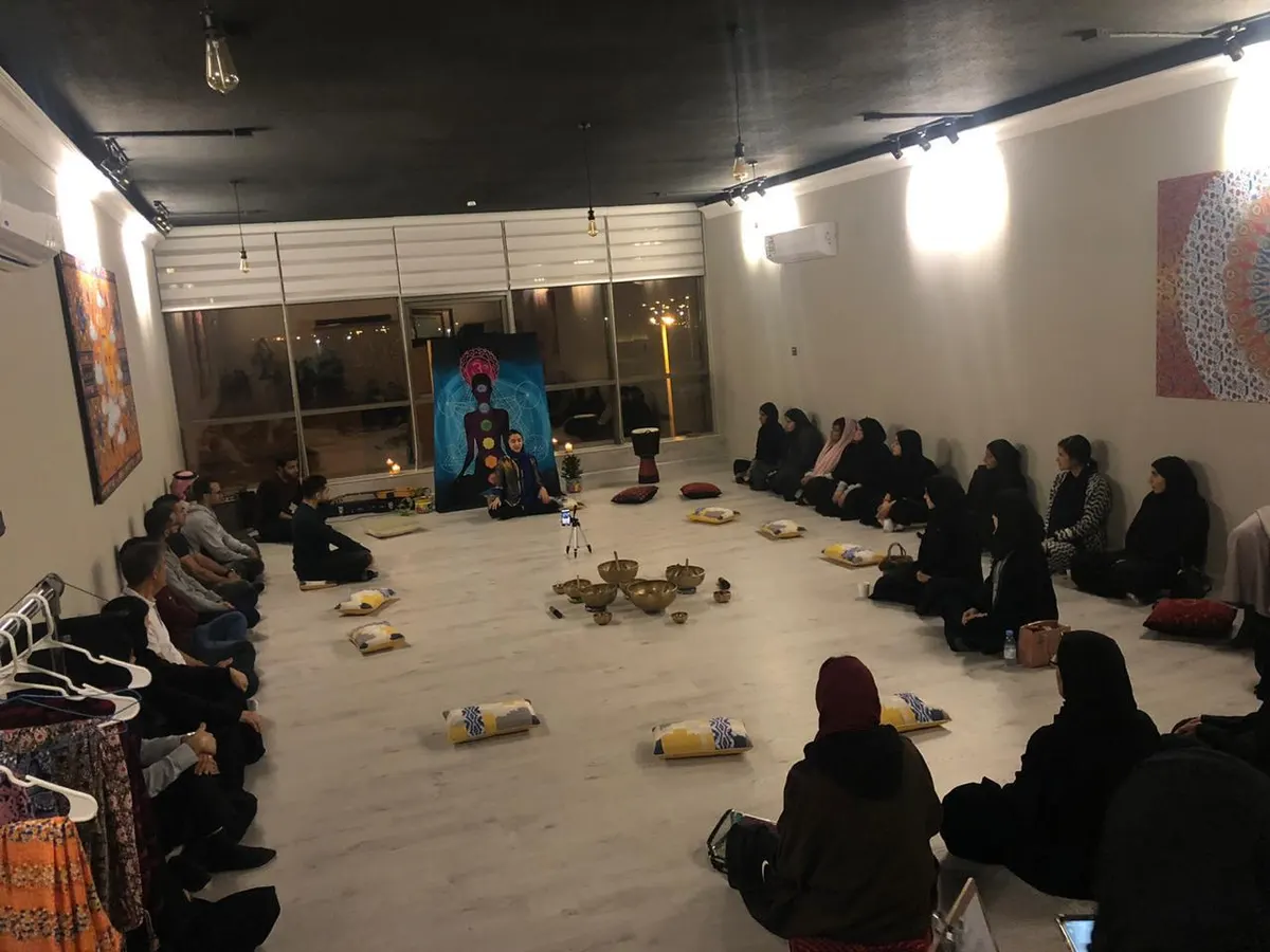 تعرف على أول ستديو مصرح في القطيف لليوغا..