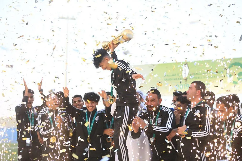 تتويج شباب هجر بكأس الدوري لدرجة الشباب