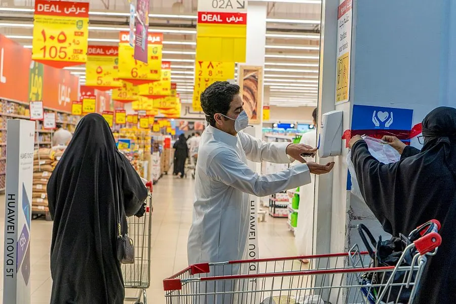 وقاية تدعو المصابين بأعراض الأمراض التنفسية لتجنب الخروج أو ارتداء الكمامة