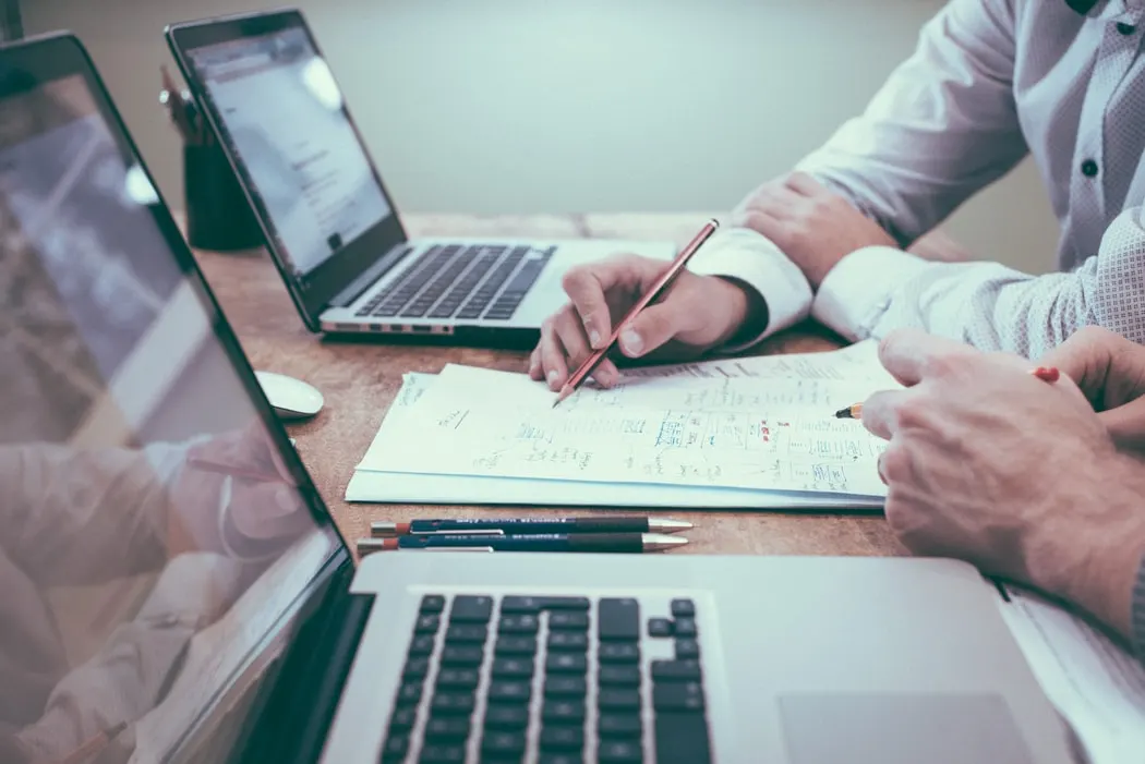 وظيفة لمصمم محترف للديكورات بمؤسسة السعود التجارية