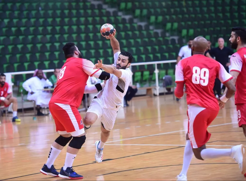 الوحدة ومضر يتنافسان على ذهب الكأس