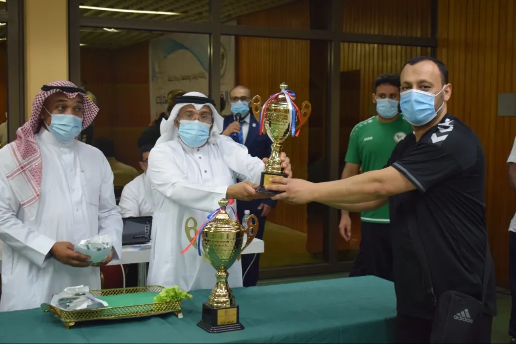 الهدى يحقق المركز الثاني في بطولة المملكة للأندية لرفع الأثقال لدرجة الشباب