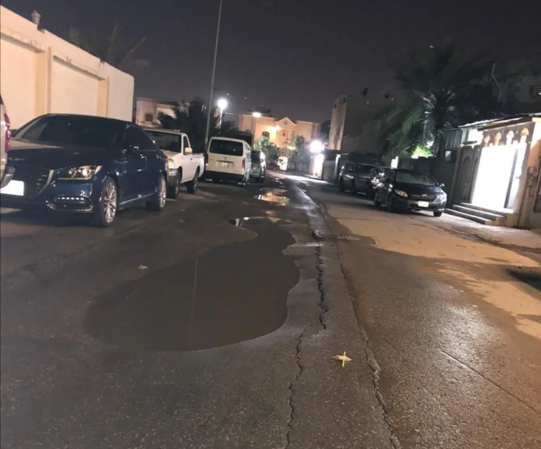 هبوط أرضي في سيهات والبلدية تعد بالمعالجة الطارئة