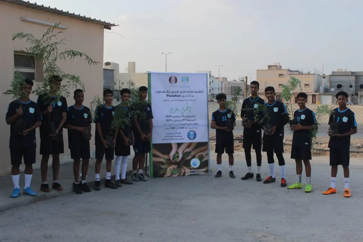 «الجيل يغرس».. 300 شتلة لزيادة الغطاء النباتي