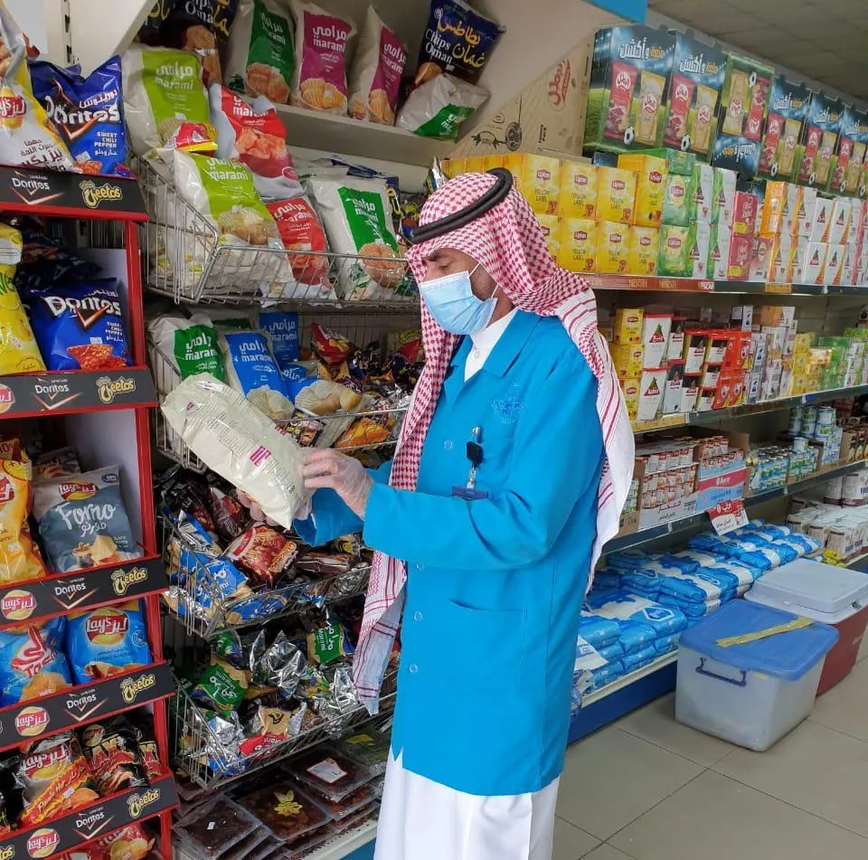 841 جولة رقابية تكشف 15 مخالفة صحية