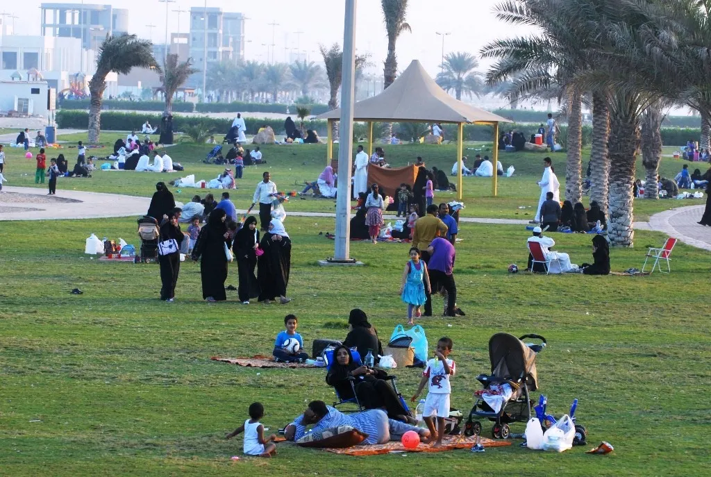 سلوك الفرد أهمها.. 3 مسارات للذوق العام في متنزهات الشرقية