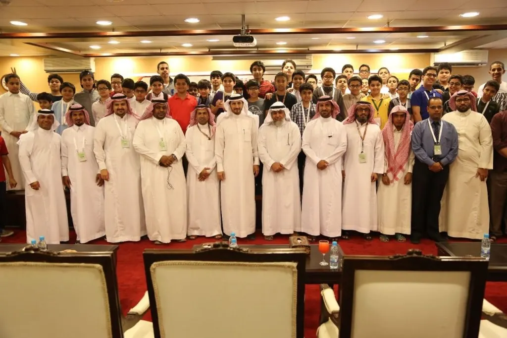 20 موهوبًا من مدارس القطيف يضربون موعدًا مع ملتقى الربيع