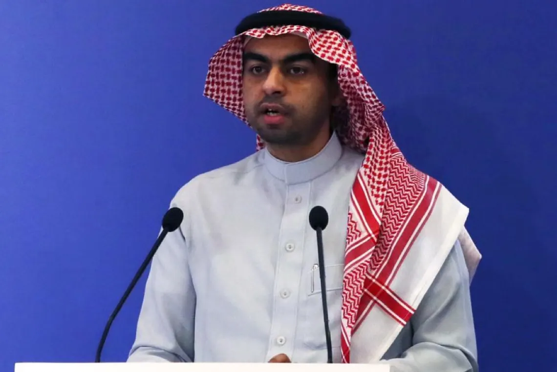 تحذير رسمي من صوالين الحلاقة والبقالات تفاديا لانتشار «كورونا»