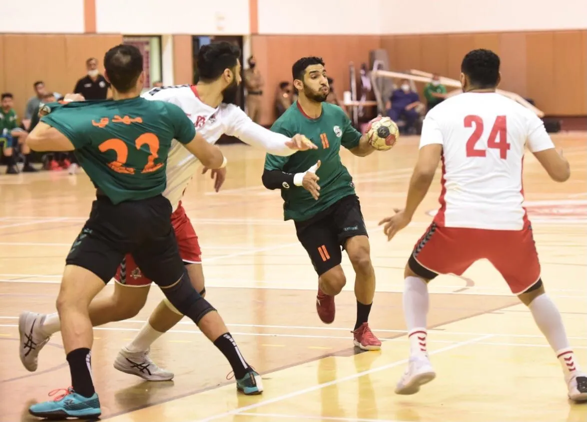 النور يخطف الصدارة من الوحدة في ممتاز اليد