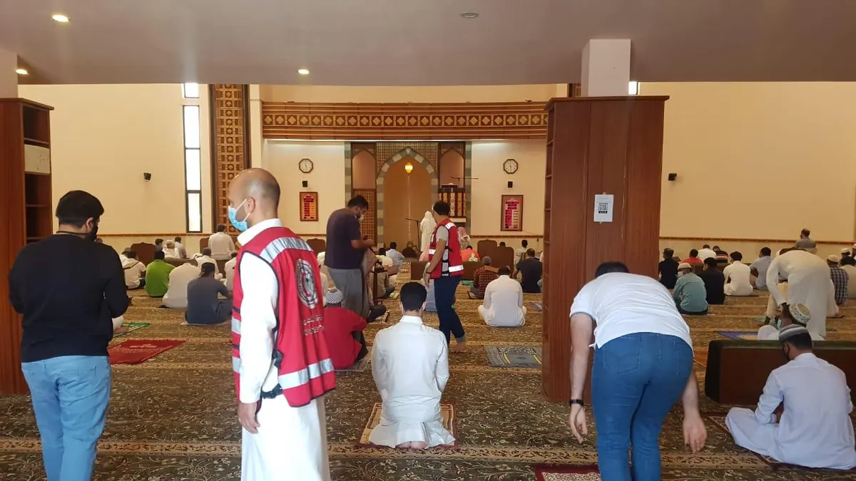 ب 3 ملايين ريال.. 4626 متطوعًا ب «الهلال الأحمر» في أكتوبر