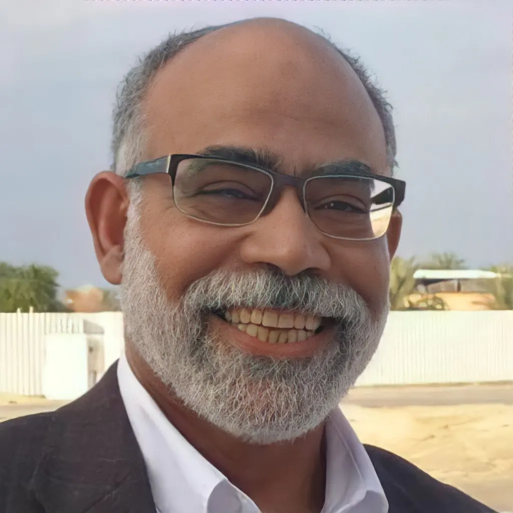 حكيم القطيف