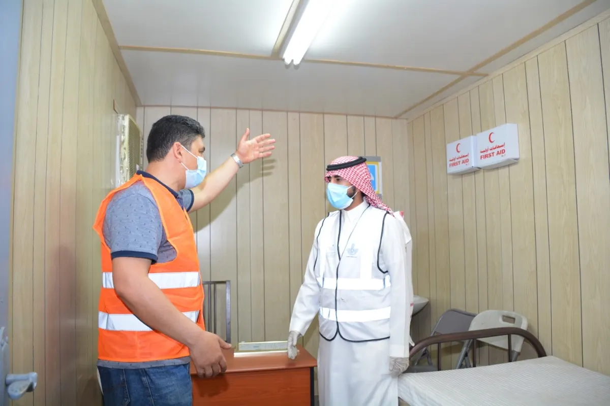 ب 5 لغات.. جولات مكثفة لـ ”توعية“ العمالة في القطيف