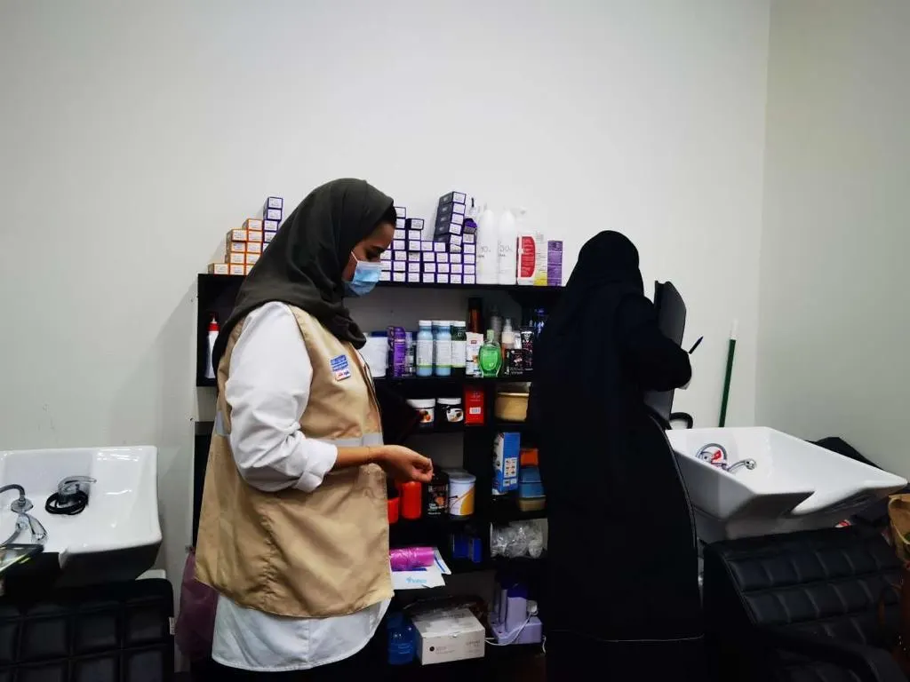 عالم أبحاث: المطاعم ومراكز التجميل وجهان لعملة واحدة تهدد صحتك
